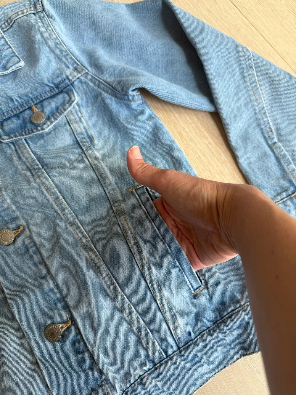 Levi’s Trucker Jacket / Nordstrom / Denim Jacket / Kids size S/M